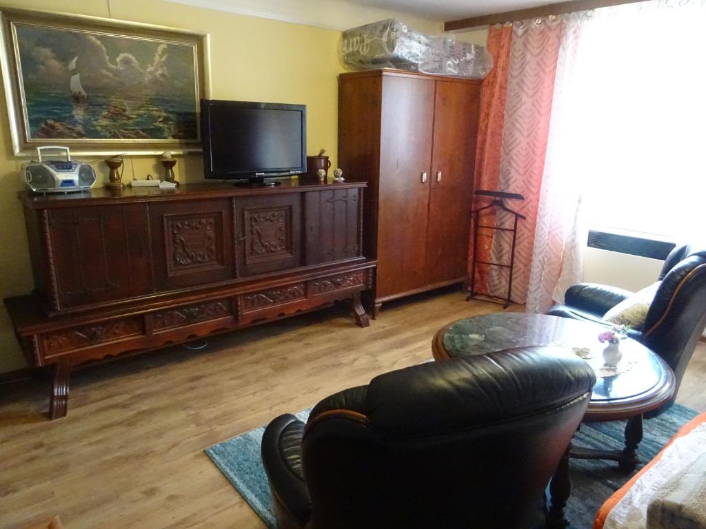 Milanna room 6